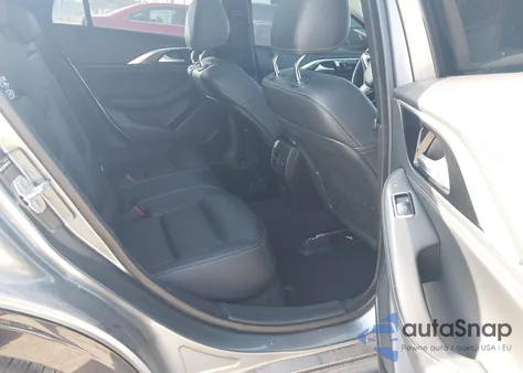 2017 Infiniti Qx30 Luxury/Premium/Sport из США, поврежденный, VIN SJKCH5CP9HA031424